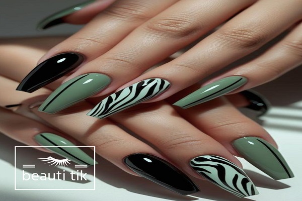 تفاوت کاشت ناخن با ژل و پودر