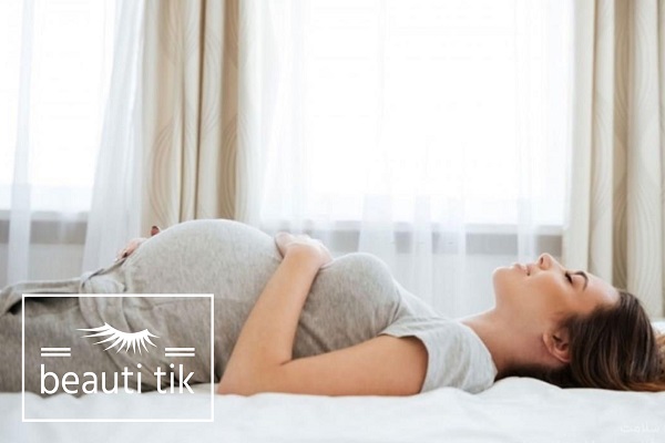 عواملی که روی قیمت کاشت ناخن در بارداری تأثیر می‌ذارن