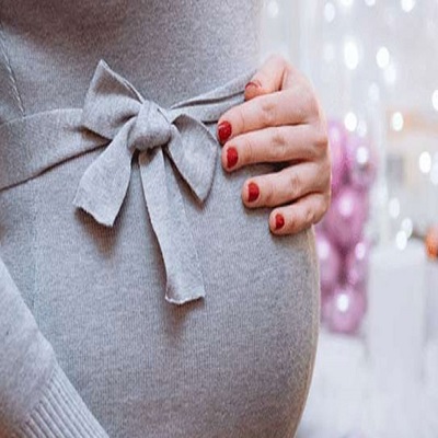 کاشت ناخن در بارداری