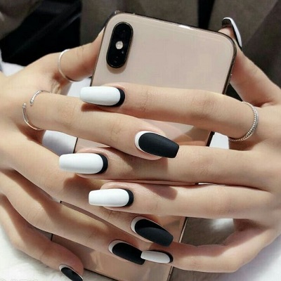 آموزش کاشت ناخن در تهران