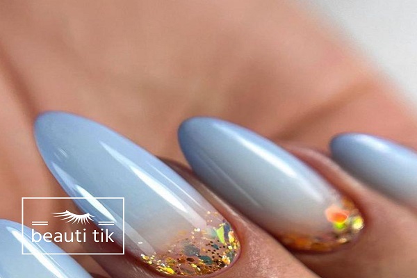 انواع طراحی در کاشت ناخن اکلیلی 