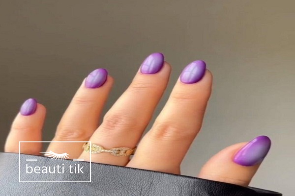 کاشت ناخن اکلیلی بنفش 