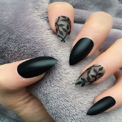 کاشت ناخن مات در بیوتی تیک