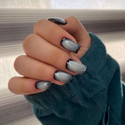 کاشت ناخن مشکی نقره‌ای