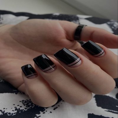 کاشت ناخن مشکی کوتاه