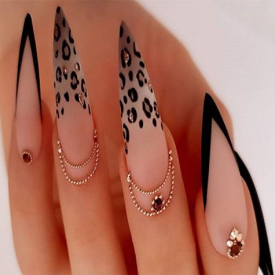 آموزش کاشت ناخن پلنگی