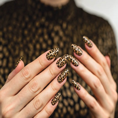 کاشت ناخن پلنگی