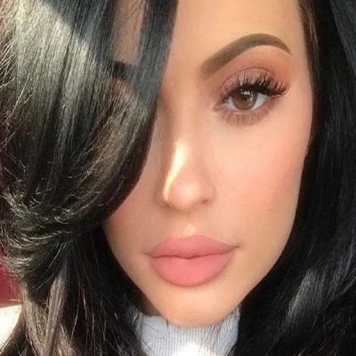 کاشت مژه طبیعی در سالن بیوتی تیک