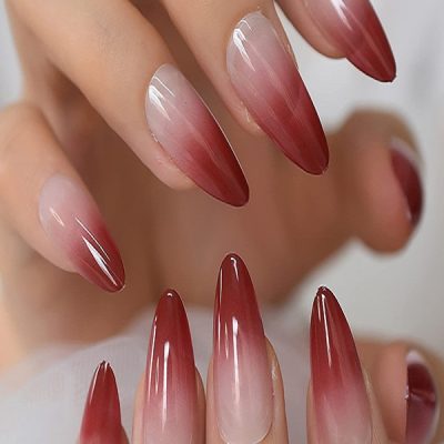 کاشت ناخن با تخفیف آمبره