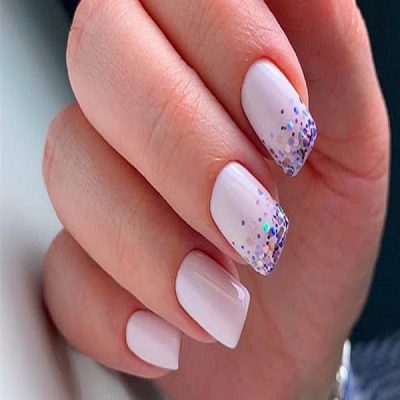 کاشت ناخن ژله‌ ای مربعی