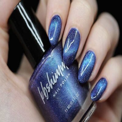 انواع لاک برای کاشت ناخن در سالن بیوتی تیک 