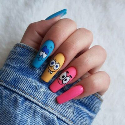 طراحی و دیزاین ناخن کارتونی